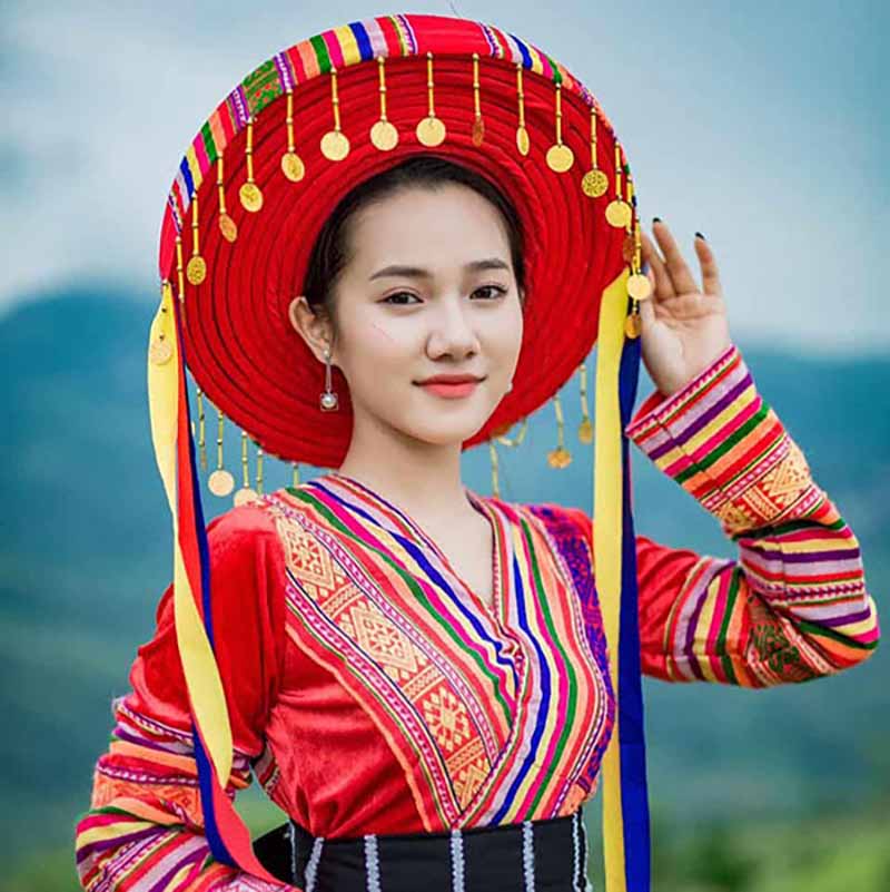 con gái Tuyên Quang xinh đẹp