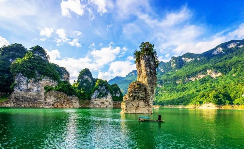 Hồ Na Hang tại Lâm Bình Tuyên Quang