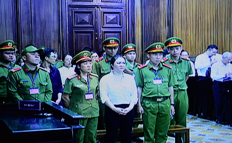 Nguyễn Phương Hằng bị kết án bao nhiêu năm tù?