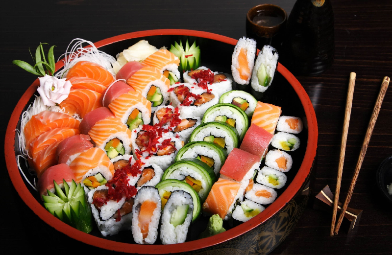 Sushi cũng là nét văn hóa Nhật Bản