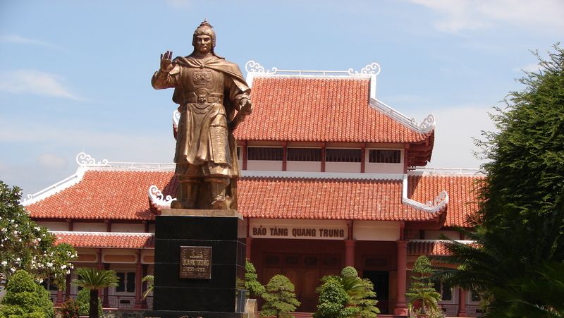 đền thơ vua Quang Trung