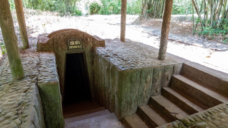 Di tích địa đạo Vịnh Mốc và Hệ thống làng hầm Vĩnh Linh Quảng Trị