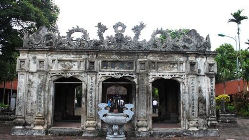 Di tích lịch sử Đền Thánh Nguyễn Ninh Bình